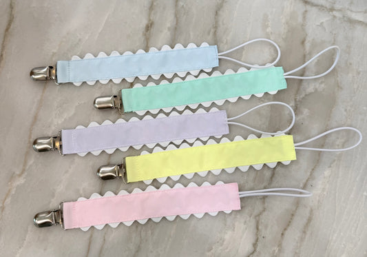 Paci Clip